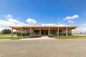 Rhyan Lopes Escritório da BairrU no PARC Autódromo, Pinhais (PR).