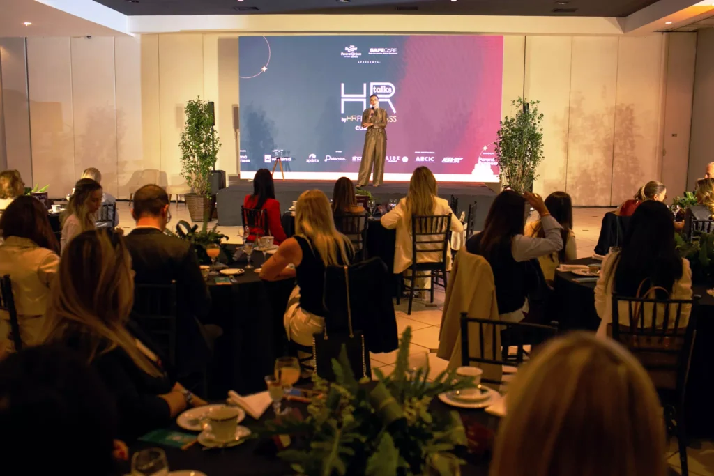 HR Talks Curitiba by HR First Class