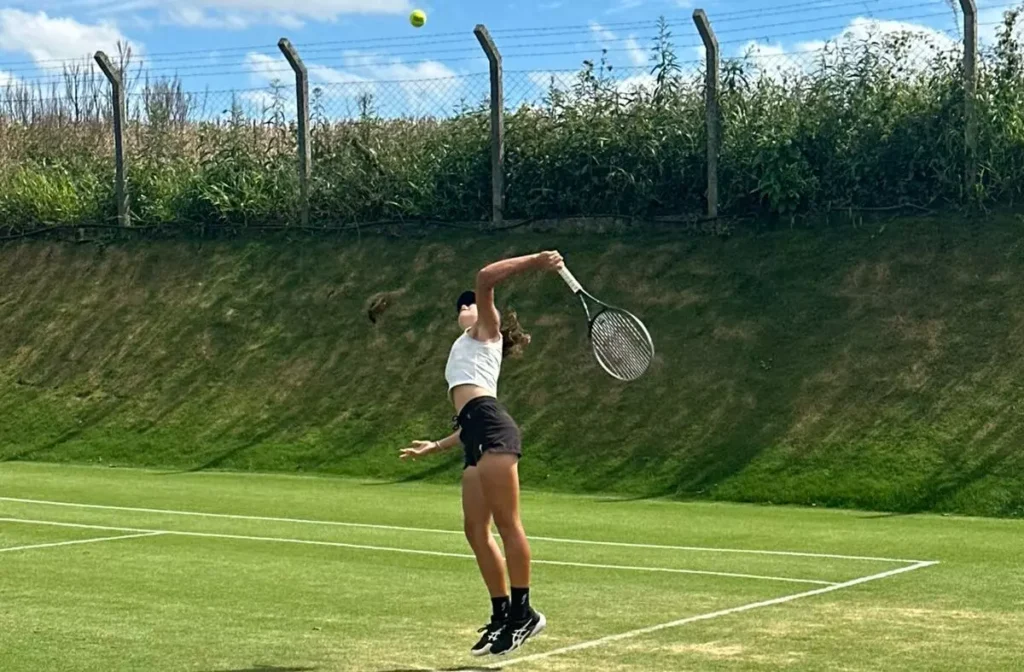 tenista-Eduarda Gomes