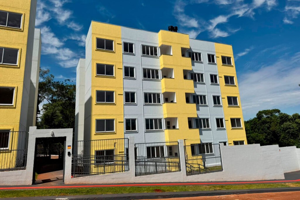 com-r$-1,9-milhao-do-casa-facil,-familias-conquistam-imovel-proprio-em-maringa