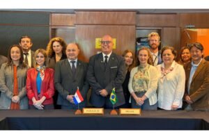 parana-participa-de-missao-no-paraguai-com-foco-na-vigilancia-em-saude-em-fronteiras