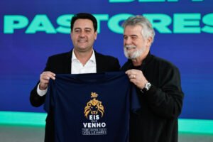 governador-ratinho-junior-recebe-convite-para-a-31a-marcha-para-jesus-em-curitiba