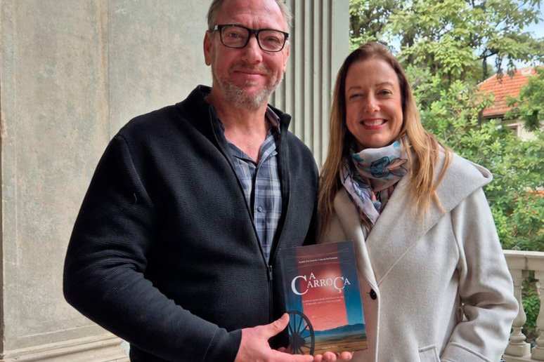 livro-que-resgata-saga-familiar-na-russia-tem-lancamento-no-palacete-dos-leoes