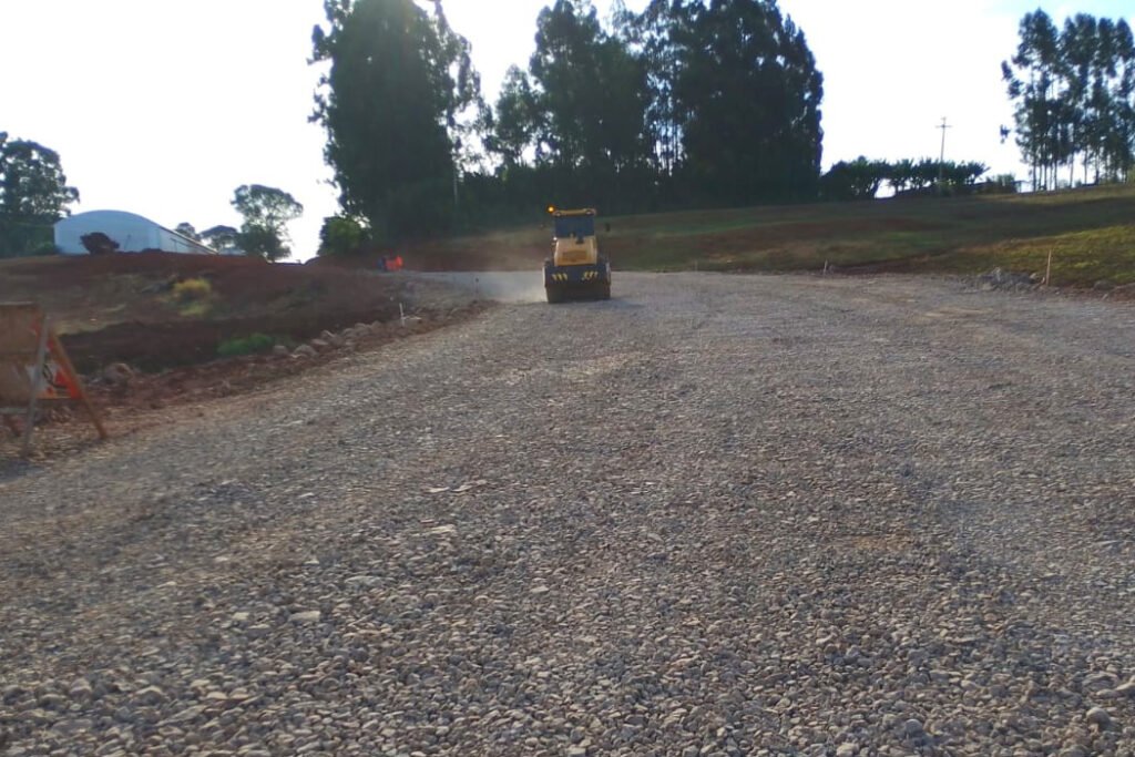 sonho-antigo,-pr-239-entre-mato-rico-e-roncador-ja-tem-obras-de-pavimentacao
