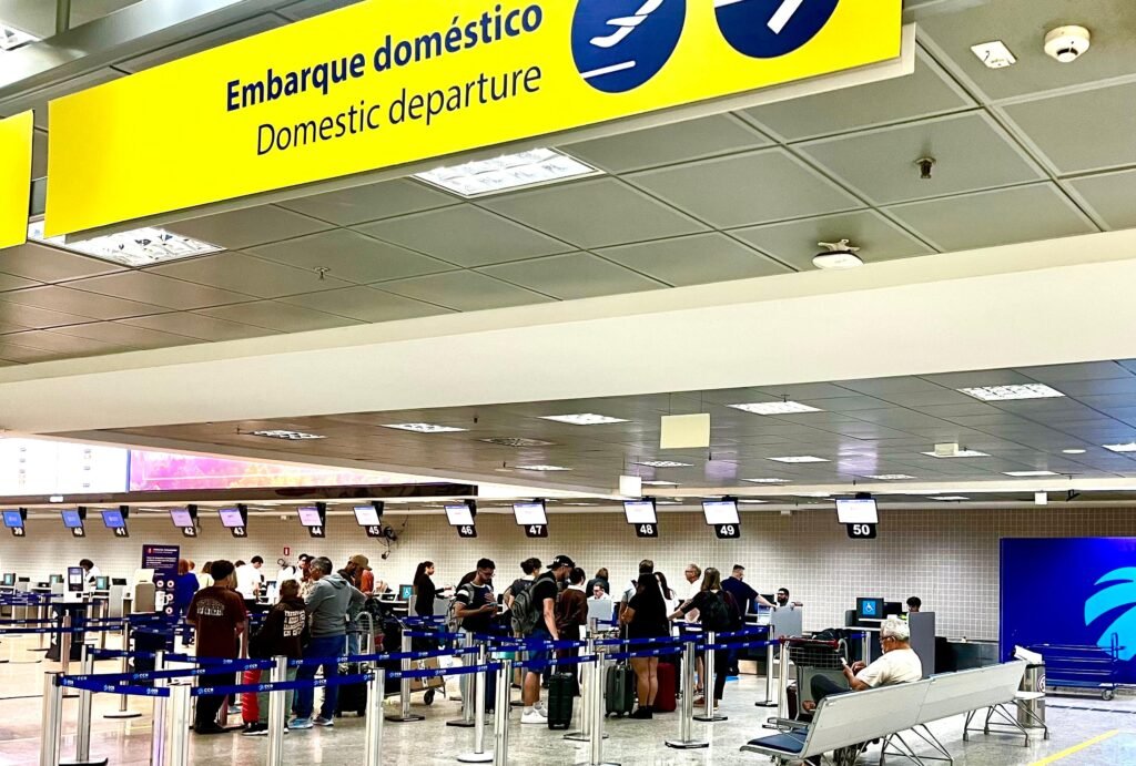 Embarque doméstico do Aeroporto Internacional Afonso Pena Rodrigo Zanotto / Motiva