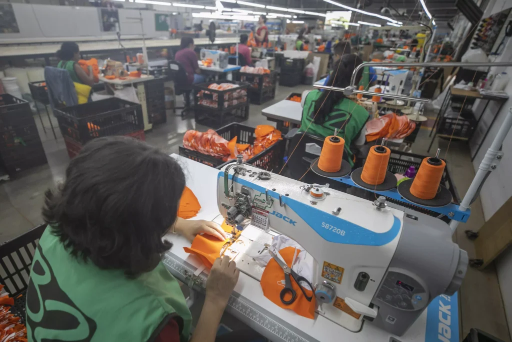 industria-emprego-parana-maio