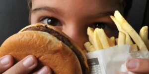 controle-do-colesterol-deve-comecar-na-infancia,-alerta-cardiologista