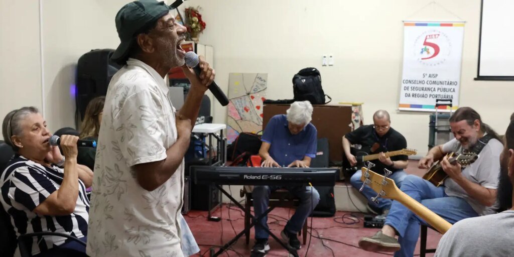 com-25-anos,-grupo-musical-de-pacientes-psiquiatricos-lanca-novo-album
