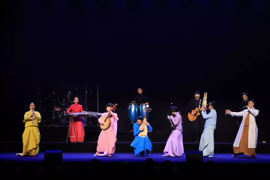 Orquestra chinesa de Shangai se apresenta em Curitiba