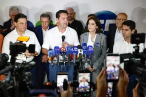 Dupla formada: Alexandre Curi e Cristina Graeml serão candidatos ao Senado na chapa de Sandro Alex