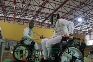 Federação de Esgrima do Paraná Atletas olímpicos e paralímpicos participam da 2ª Etapa do 1º Torneio Misto Paralímpico e Olímpico de Esgrima, de 2 a 4 de outubro, no Parque Olímpico do Cajuru, em Curitiba.