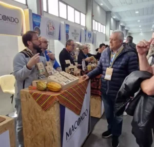 Parceria entre Sebrae/PR e Acisf
