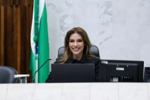 PP do Paraná reafirma apoio a Flávio Bolsonaro e defenderá posição no diretório nacional