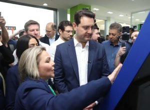 com-facilidade-para-empresas-e-app,-ratinho-junior-inaugura-poupatempo-em-londrina
