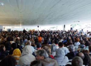 “mostly-mozart”:-orquestra-sinfonica-do-parana-leva-classicos-ao-mon-neste-sabado