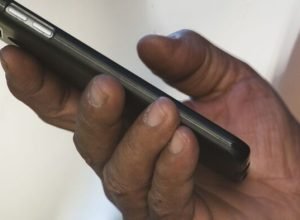 policia-de-sp-faz-operacao-contra-receptacao-de-celulares-roubados