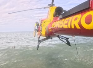 apos-treinamento,-helicoptero-do-corpo-de-bombeiros-ja-esta-de-prontidao-no-litoral