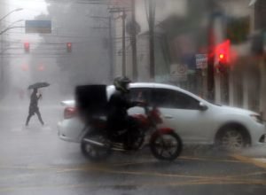 ciclone-extratropical-no-rio-grande-do-sul-traz-tempestades-ao-parana-nesta-semana