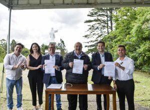 estado-firma-convenios-para-ampliar-areas-de-preservacao-e-fortalecer-o-turismo-na-lapa