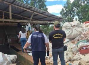 operacao-em-laranjeiras-do-sul-aplica-r$-50-mil-em-multas-por-depositos-irregulares