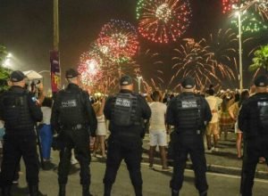reveillon-no-rio-tera-28,7-mil-policiais-e-reconhecimento-facial