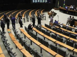 edital-para-policial-legislativo-da-camara-sai-em-janeiro,-diz-motta