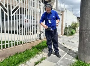 “cacadores-de-vazamentos”-da-sanepar-usam-audicao-treinada-para-evitar-desperdicio-de-agua
