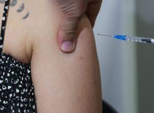 sp-comeca-projeto-piloto-de-vacinacao-contra-chikungunya-em-mirassol
