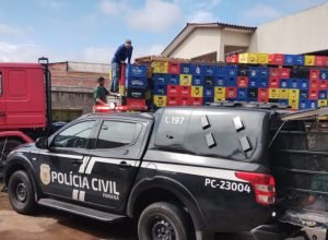 pcpr-faz-descarte-de-400-engradados-de-cervejas-falsificadas
