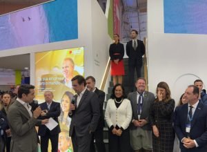 evento-na-europa-apresenta-nova-rota-aerea-ligando-portugal-diretamente-ao-parana
