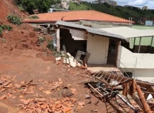 chuvas:-numero-de-mortes-na-zona-da-mata-mineira-sobe-para-65