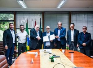 brde-e-iat-firmam-contrato-para-gestao-do-fundo-de-recursos-hidricos-do-parana