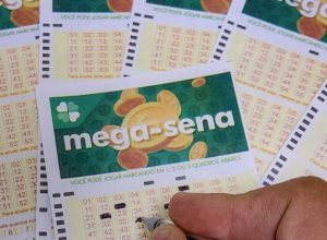 mega-sena-acumula-e-premio-vai-a-r$-160-milhoes