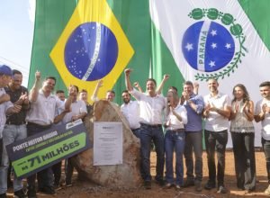 fim-da-balsa:-ratinho-junior-lanca-obra-da-ponte-entre-japura-e-sao-carlos-do-ivai
