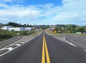 der/pr-reforca-sinalizacao-viaria-em-francisco-beltrao-e-na-ligacao-com-itapejara-d’oeste