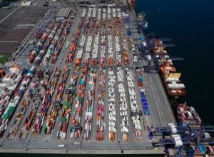 exportacoes-do-parana-para-dinamarca,-singapura,-noruega,-polonia-e-japao-dobram-em-2026