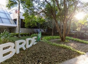 parana-representa-36%-da-liberacao-de-r$-1-bilhao-do-brde-nos-primeiros-dias-do-ano