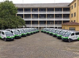 estado-amplia-alcance-do-maos-amigas-com-entrega-de-18-vans-para-manutencao-de-escolas