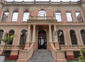 todos-os-alunos-do-instituto-de-educacao-de-paranagua-retornam-as-aulas-presenciais-na-segunda