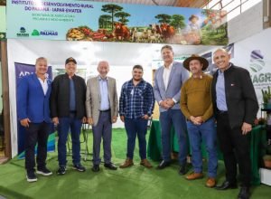 vice-governador-e-homenageado-na-palmas-exposhow-2026