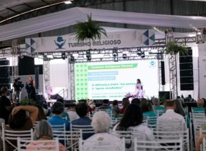 forum-de-turismo-religioso-consolida-segmento-para-o-desenvolvimento-economico