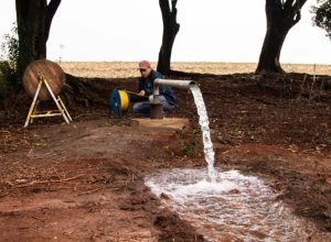 iat-integra-licenciamento-e-outorga-para-agilizar-captacao-de-agua-subterranea-no-parana