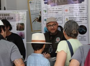 fazendinha-da-expolondrina-apresenta-projetos-com-leite-e-cuidados-com-animais