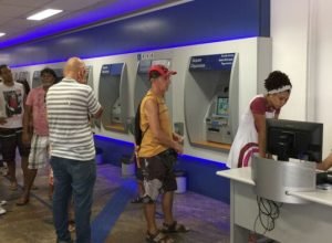 saiba-o-que-vai-funcionar-no-feriadao-do-dia-do-trabalhador