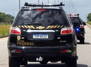 pf-apreende-mais-de-uma-tonelada-de-maconha-em-rodovia-paulista