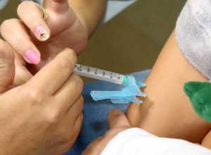 com-1,2-milhao-de-doses-aplicadas,-parana-reforca-chamada-para-vacinacao-contra-gripe