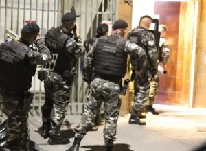 operacao-integrada-entre-pmpr-e-forcas-de-outros-estados-prende-26-pessoas-por-trafico