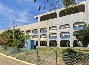 artefato-explode-em-escola-em-belford-roxo-e-fere-8-alunos
