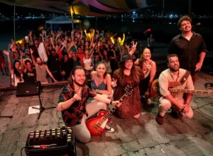 Milk’n Blues animou a praia de Guaratuba nesta quinta. Foto: Kraw Penas/SECC