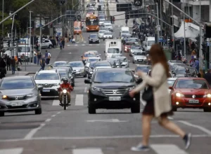 34,5% da frota em circulação no Paraná tem mais de duas décadas de fabricação.
SMCS